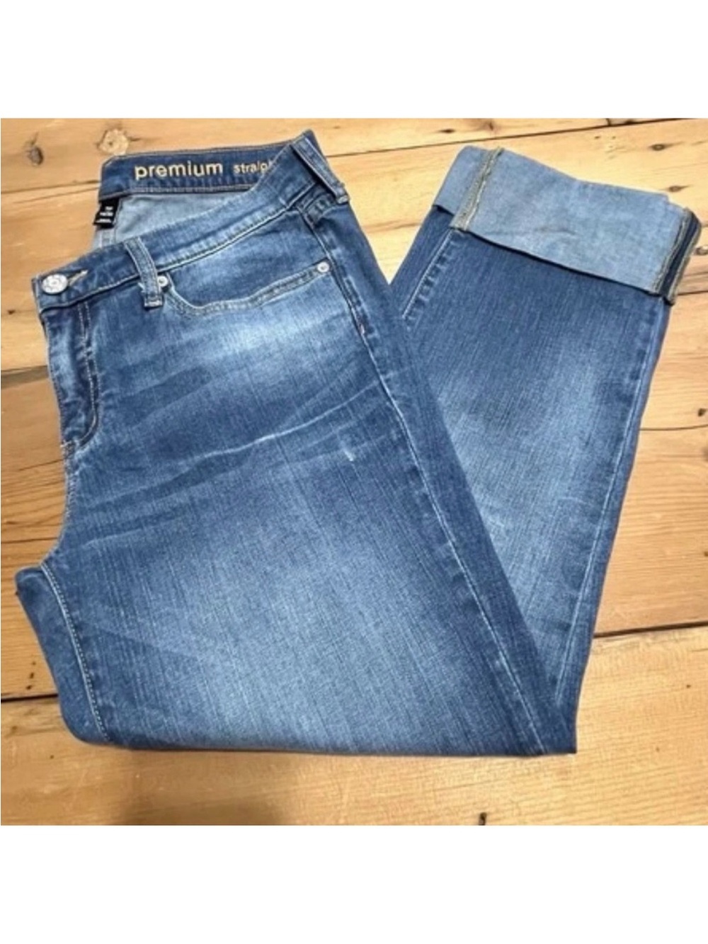Like New - GAP Straight Crop Jeans - sz 10/30 Stretch 24” inseam